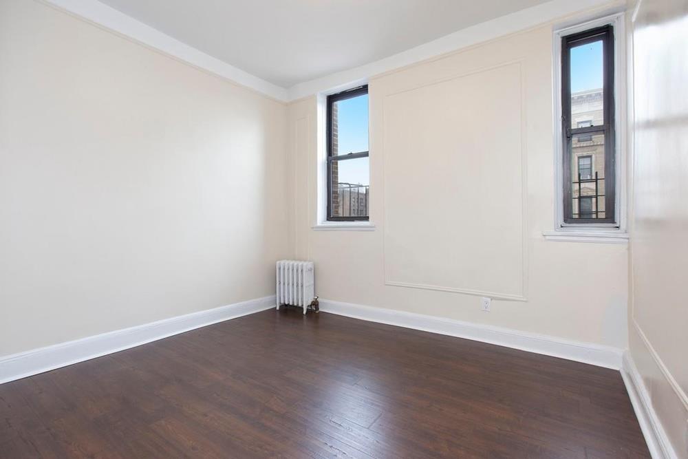 741 St Nicholas Avenue, New York, NY 10031, 1 Bedroom Bedrooms, 3 Rooms Rooms,1 BathroomBathrooms,Residential,For Sale,St Nicholas,OLRS-1872532