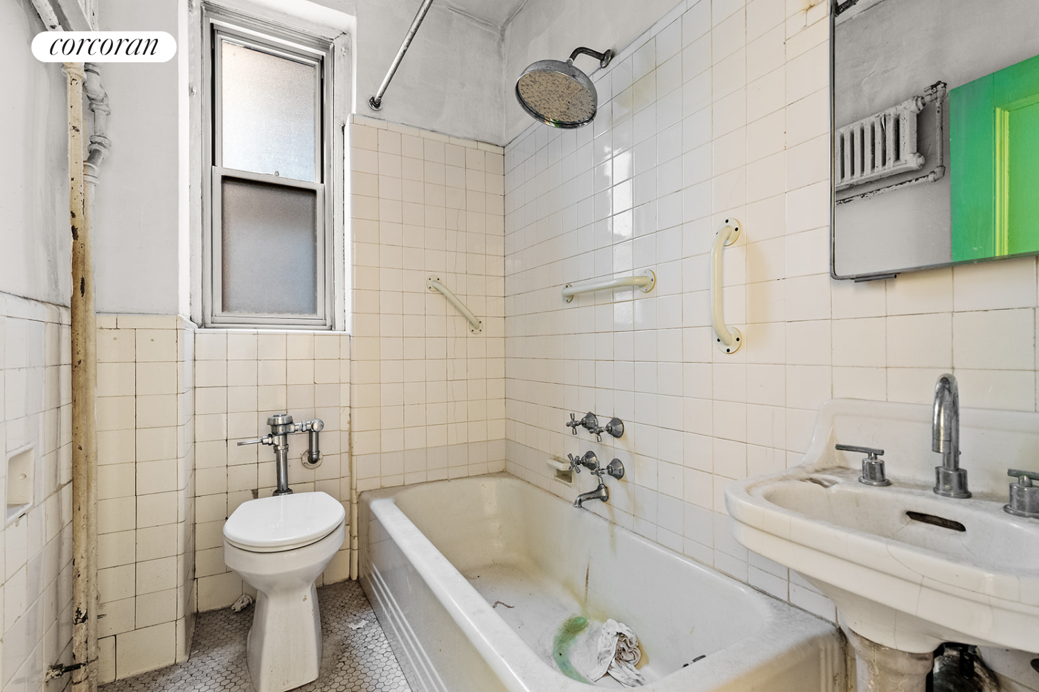 4 E 95TH Street, New York, NY 10128, 2 Bedrooms Bedrooms, 7 Rooms Rooms,2 BathroomsBathrooms,Residential,For Sale,95TH,RPLU-33423113861