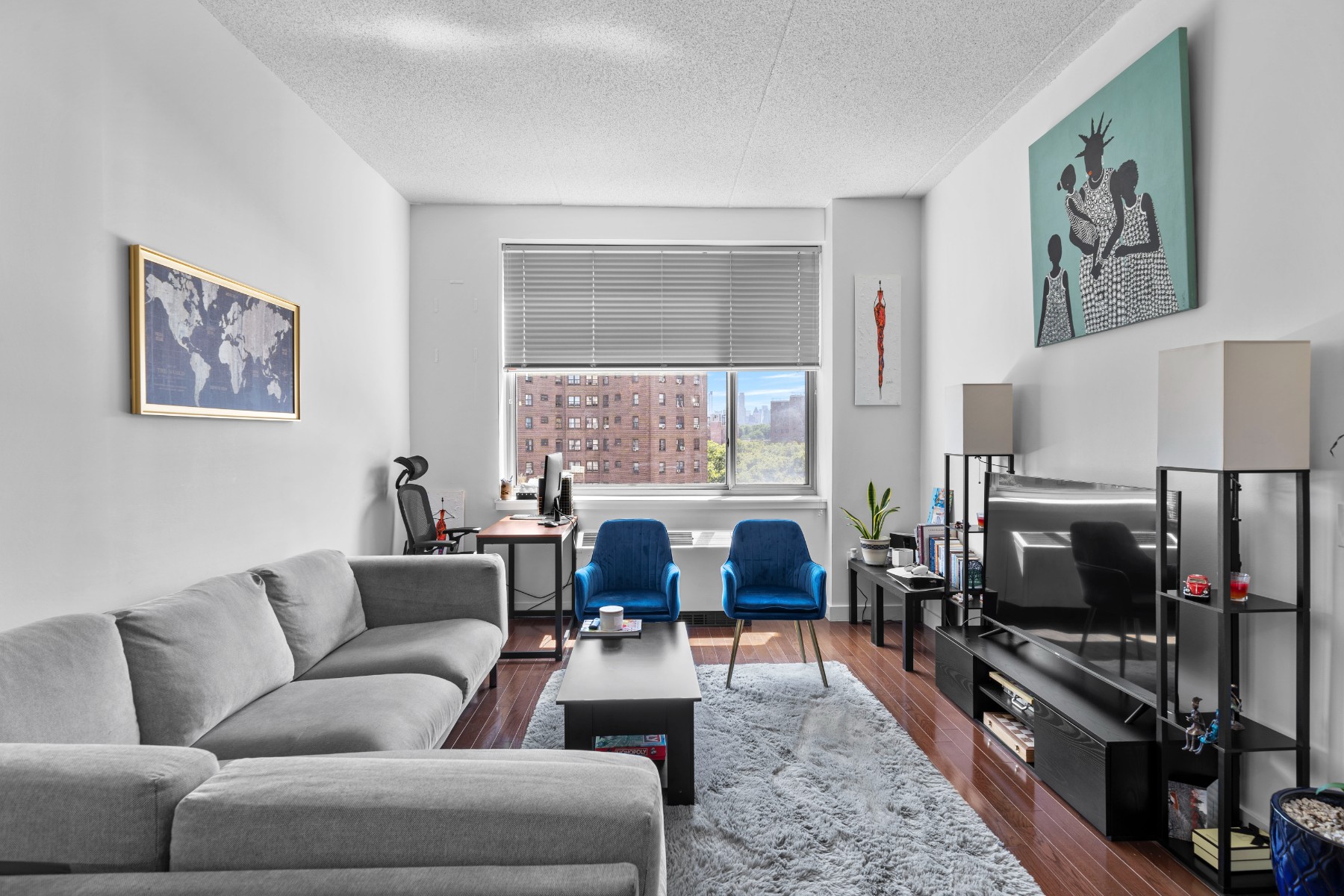 40 West 116th Street A814, Harlem, Upper Manhattan, NYC - 2 Bedrooms  
2 Bathrooms  
6 Rooms - 
