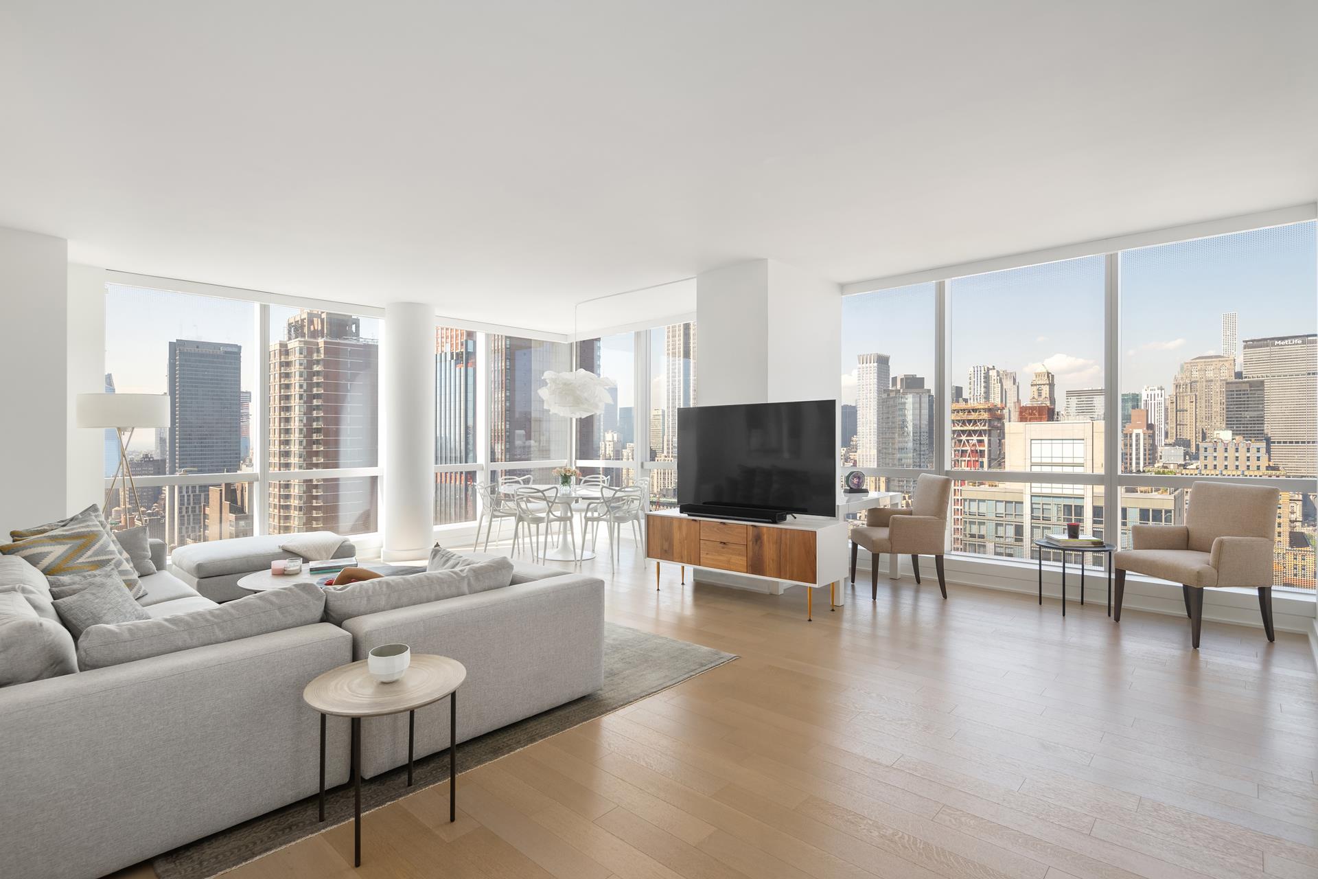 400 Park Avenue 37C, Nomad, Downtown, NYC - 2 Bedrooms  
2.5 Bathrooms  
3 Rooms - 