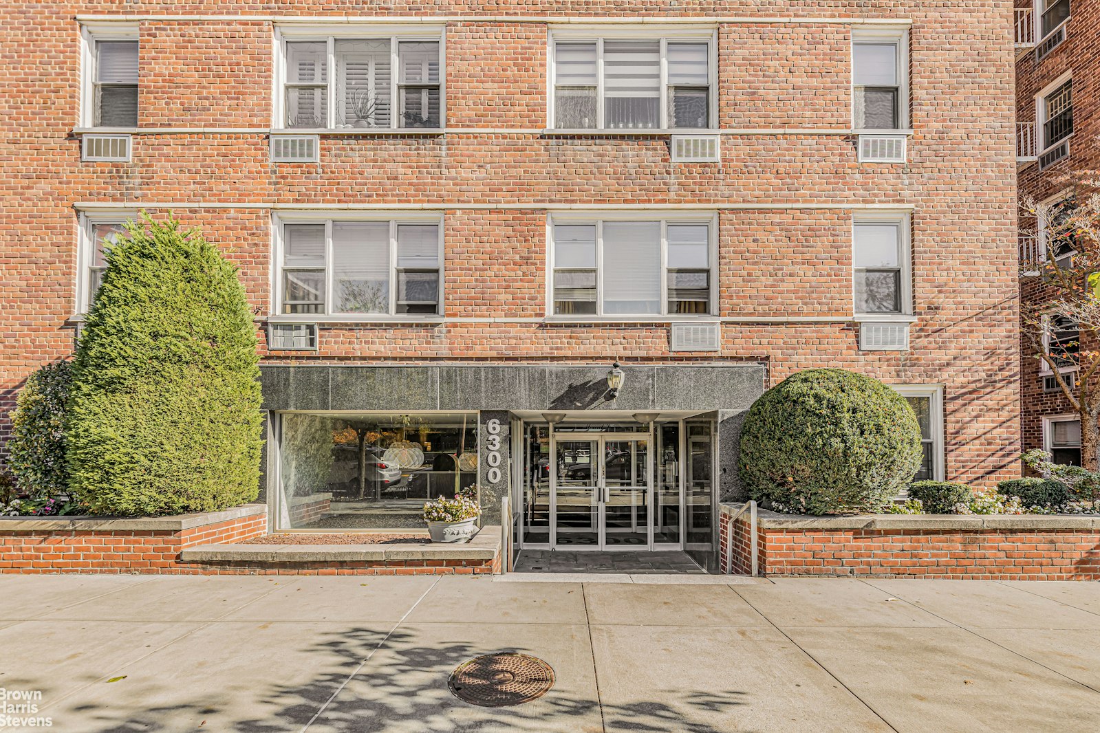 6300 RIVERDALE Avenue, New York, NY 10471, 2 Bedrooms Bedrooms, 4 Rooms Rooms,1 BathroomBathrooms,Residential,For Sale,RIVERDALE,RPLU-1086923136629