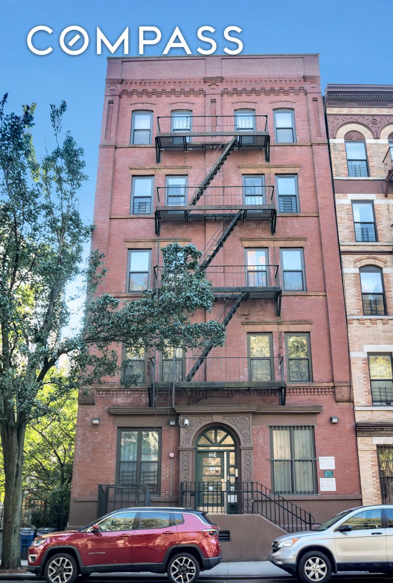 12 E 132nd Street, New York, NY 10037, 2 Bedrooms Bedrooms, 4 Rooms Rooms,1 BathroomBathrooms,Residential,For Sale,132nd,COMP-906713408257071345