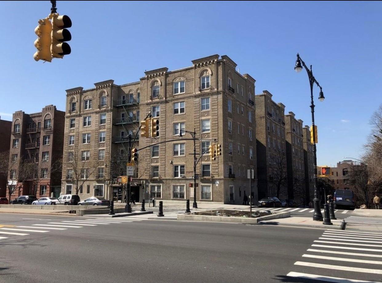 1075 GRAND CONCOURSE, New York, NY 10452, 1 Bedroom Bedrooms, 4 Rooms Rooms,1 BathroomBathrooms,Residential,For Sale,GRAND CONCOURSE,RPLU-5123158591