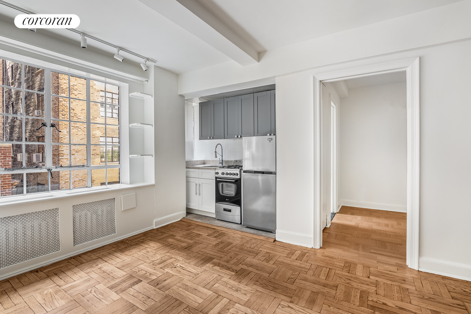 140 E 40TH Street, New York, NY 10016, 3 Rooms Rooms,1 BathroomBathrooms,Residential,For Sale,40TH,RPLU-33423165846