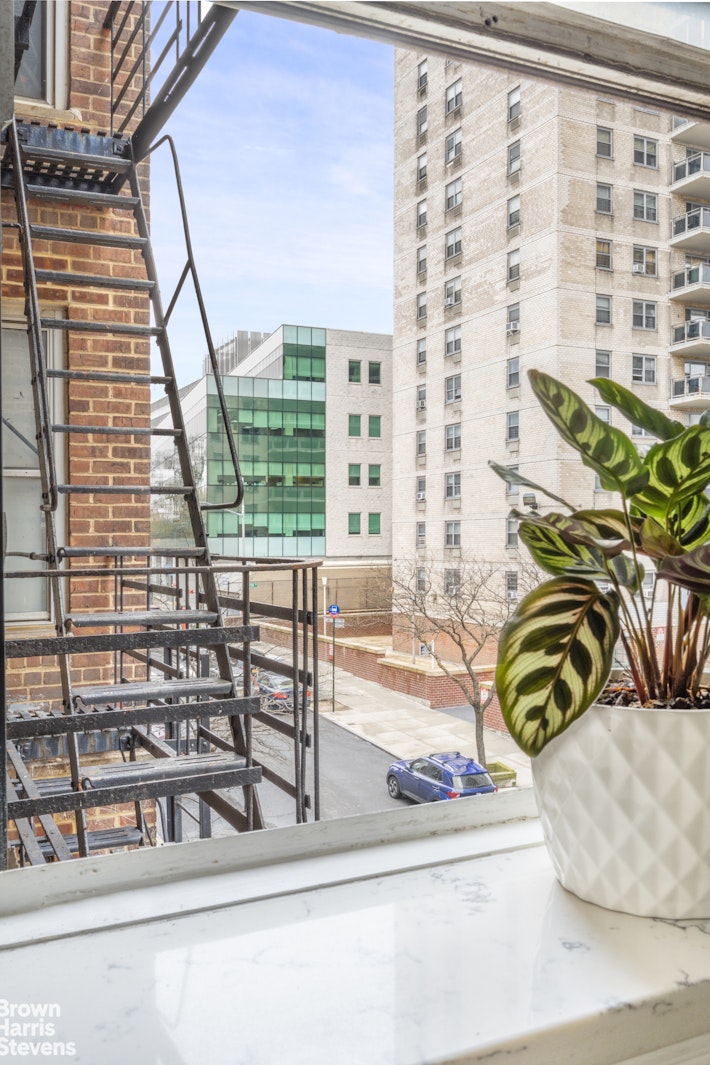 800 GRAND CONCOURSE, New York, NY 10451, 1 Bedroom Bedrooms, 3 Rooms Rooms,1 BathroomBathrooms,Residential,For Sale,GRAND CONCOURSE,RPLU-63223174580