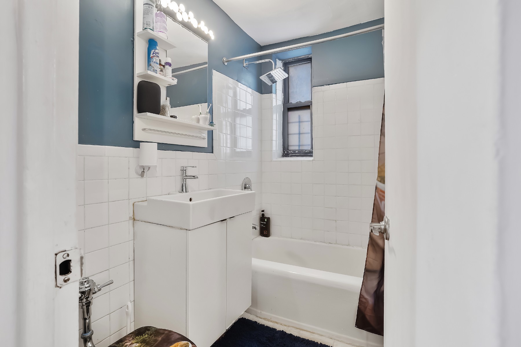 2860 Bailey Avenue, New York, NY 10463, 2 Bedrooms Bedrooms, 4 Rooms Rooms,1 BathroomBathrooms,Residential,For Sale,Bailey,RLMX-103012