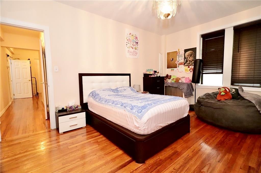 1289 E 19th Street, New York, NY 11230, 1 Bedroom Bedrooms, 3 Rooms Rooms,1 BathroomBathrooms,Residential,For Sale,19th,RLMX-103044