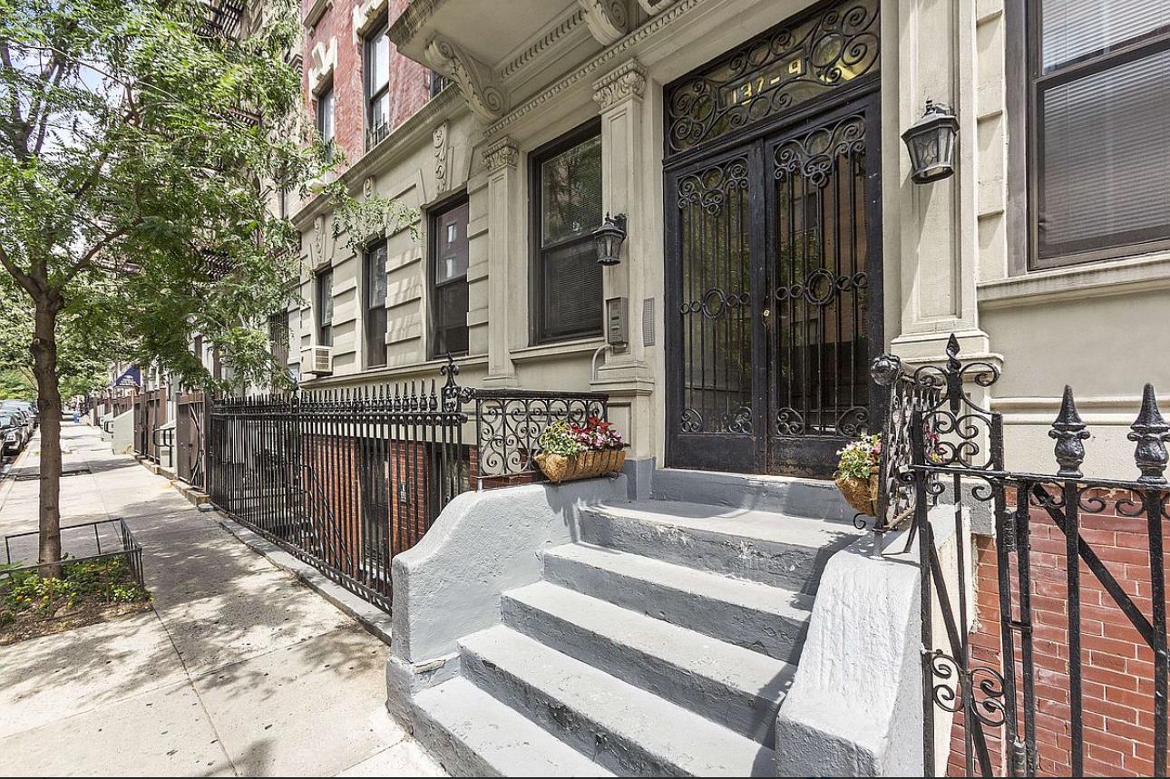 139 W 142ND Street, New York, NY 10030, 2 Bedrooms Bedrooms, 5 Rooms Rooms,1 BathroomBathrooms,Residential,For Sale,142ND,RPLU-5123182107