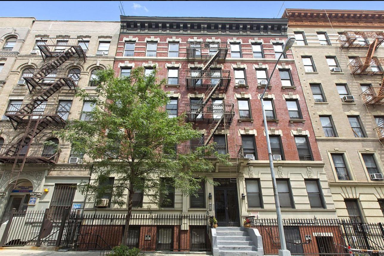 139 W 142ND Street, New York, NY 10030, 2 Bedrooms Bedrooms, 5 Rooms Rooms,1 BathroomBathrooms,Residential,For Sale,142ND,RPLU-5123182107