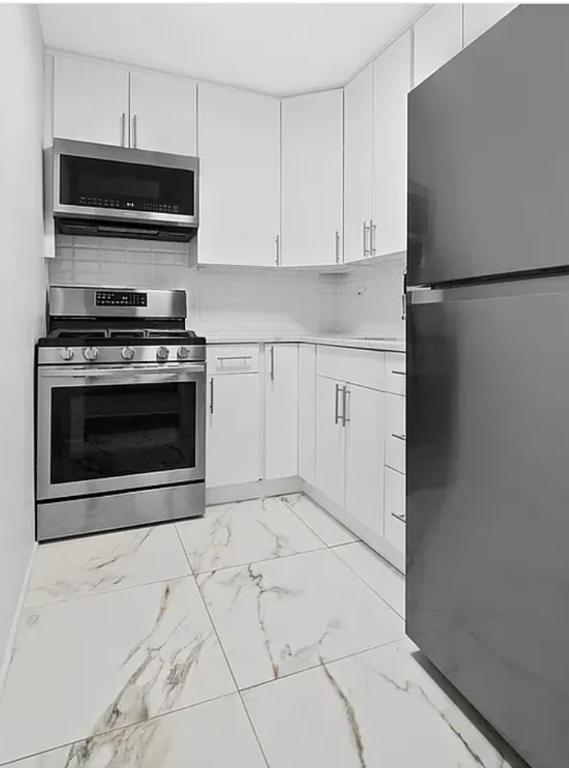 745 E 31st Street, New York, NY 11210, 1 Bedroom Bedrooms, 3 Rooms Rooms,1 BathroomBathrooms,Residential,For Sale,31st,RLMX-103113