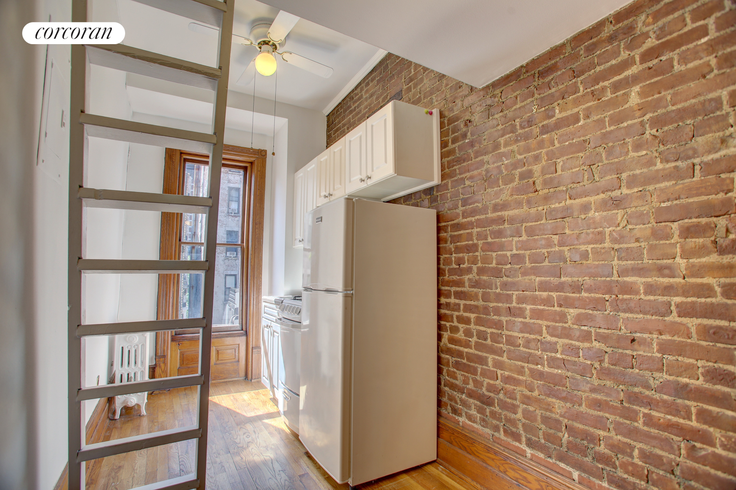 148 W 70TH Street, New York, NY 10023, 2 Rooms Rooms,1 BathroomBathrooms,Residential Lease,For Rent,70TH,RPLU-33423183040