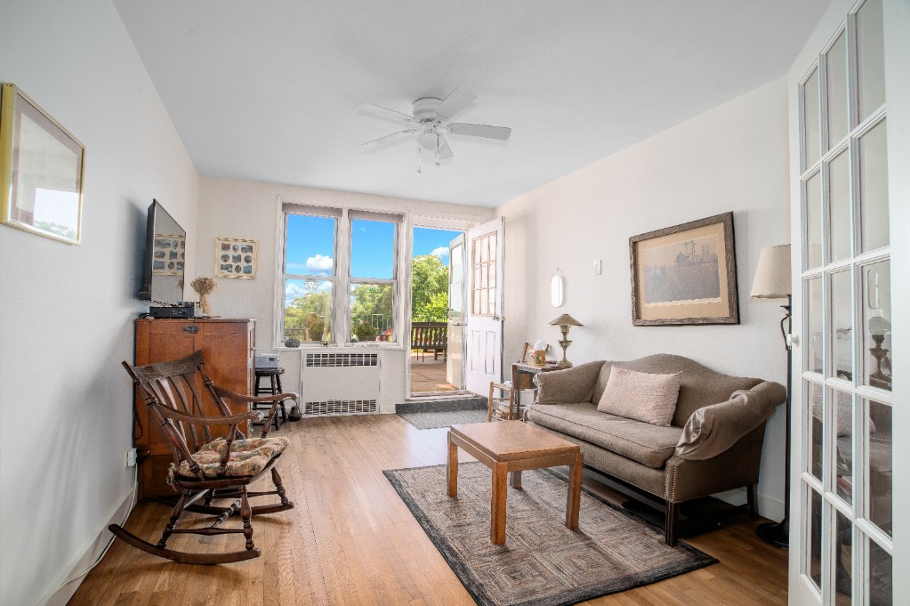 5650 Netherland Avenue, New York, NY 10471, 2 Bedrooms Bedrooms, 4 Rooms Rooms,1 BathroomBathrooms,Residential,For Sale,NETHERLAND GARDENS,Netherland,RLMX-103158