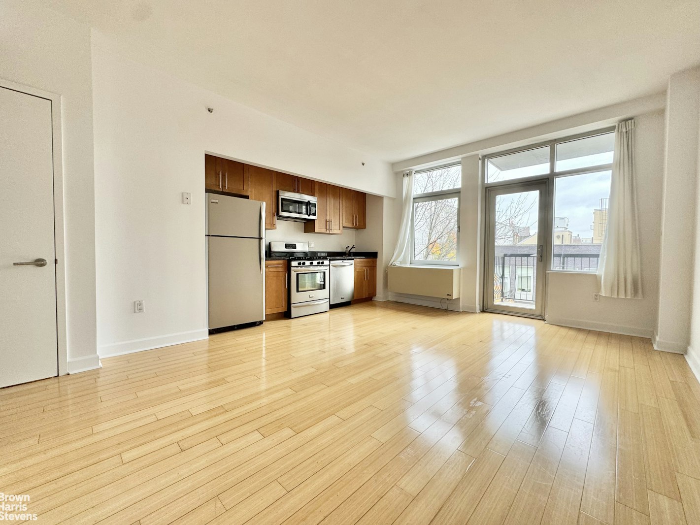 350 WADSWORTH Avenue, New York, NY 10040, 2 Rooms Rooms,1 BathroomBathrooms,Residential Lease,For Rent,WADSWORTH,RPLU-63223191757