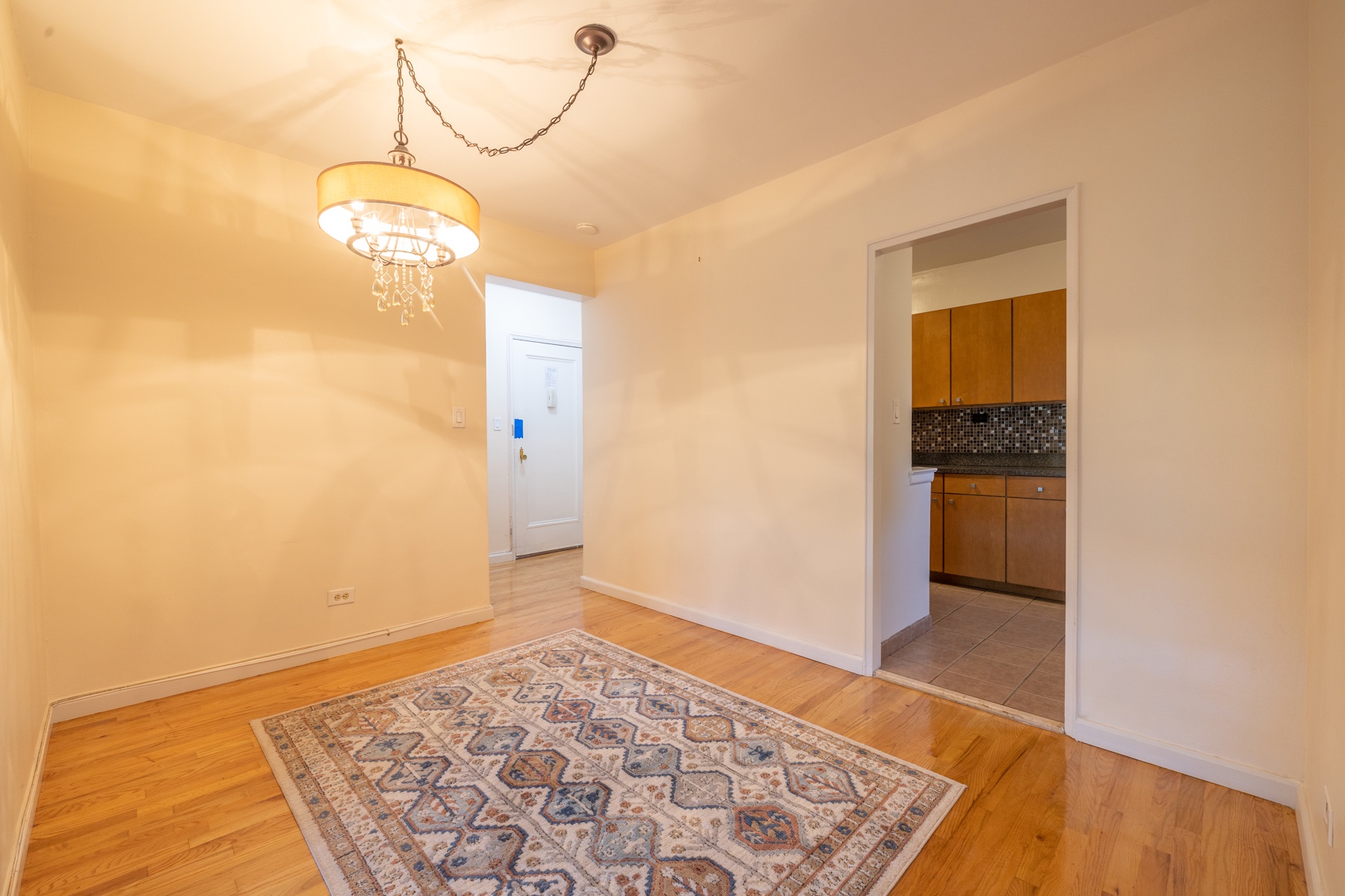 5601 Riverdale Avenue, New York, NY 10471, 2 Bedrooms Bedrooms, 4 Rooms Rooms,1 BathroomBathrooms,Residential,For Sale,Riverdale,RLMX-103273