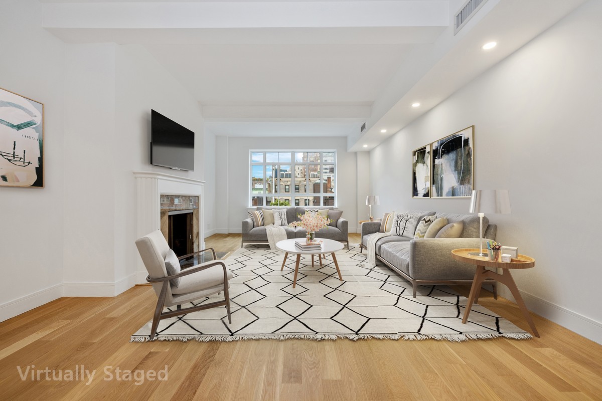 44 East 67th Street 9A, Lenox Hill, Upper East Side, NYC - 2 Bedrooms  
2 Bathrooms  
5 Rooms - 