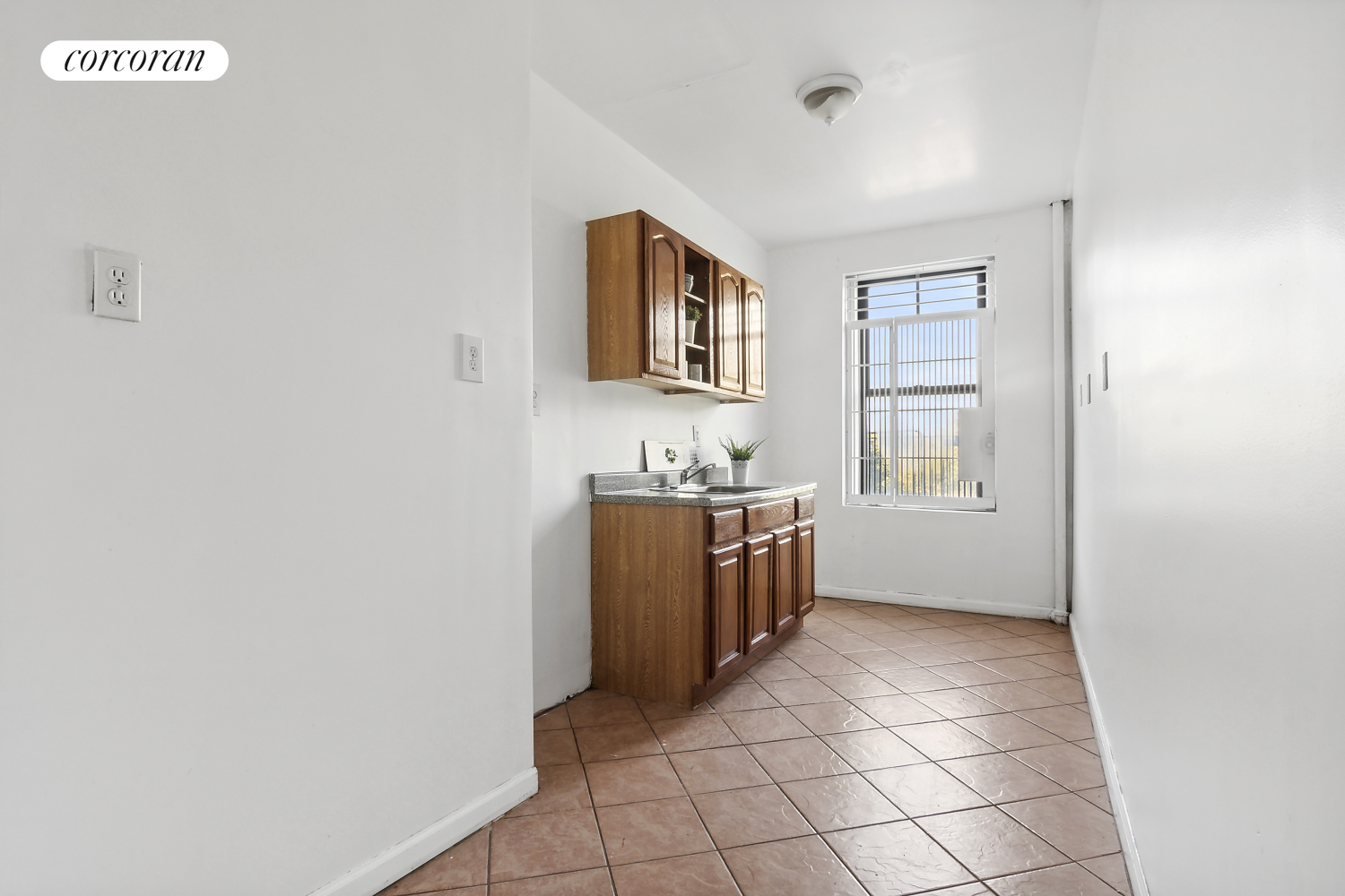 1212 OCEAN Avenue, New York, NY 11230, 2 Bedrooms Bedrooms, 7 Rooms Rooms,1 BathroomBathrooms,Residential,For Sale,OCEAN,RPLU-33423184703