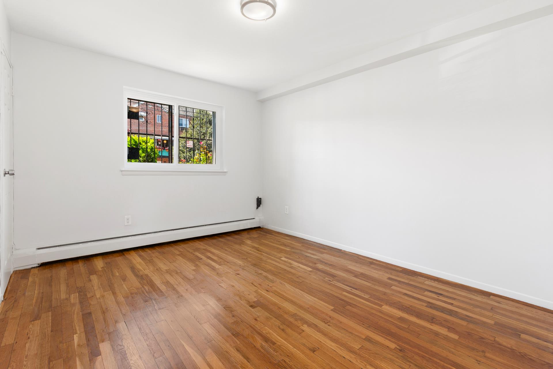 1099 BARBEY Street, New York, NY 11207, 1 Bedroom Bedrooms, 3 Rooms Rooms,1 BathroomBathrooms,Residential Lease,For Rent,BARBEY,RPLU-5123196636