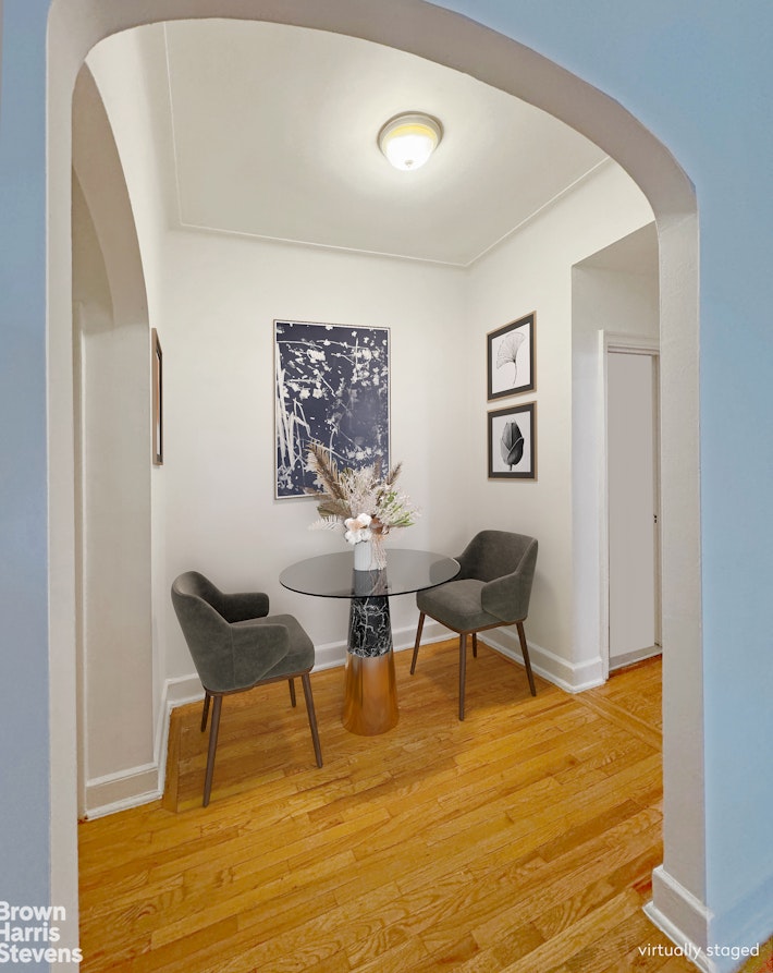 320 E 83RD Street, New York, NY 10028, 1 Bedroom Bedrooms, 3 Rooms Rooms,1 BathroomBathrooms,Residential,For Sale,83RD,RPLU-63223126005