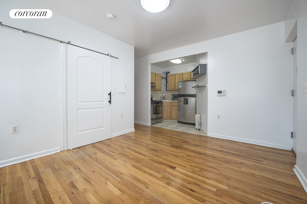 537 W 133RD Street, New York, NY 10027, 1 Bedroom Bedrooms, 3 Rooms Rooms,1 BathroomBathrooms,Residential,For Sale,133RD,RPLU-33423181800