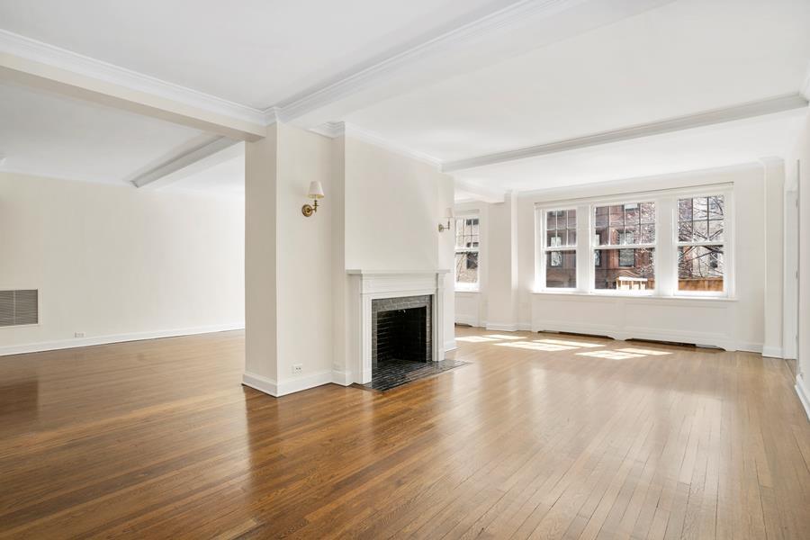 47 East 64th Street 6Ab, Lenox Hill, Upper East Side, NYC - 3 Bedrooms  
2.5 Bathrooms  
6 Rooms - 