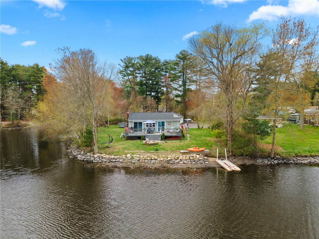 5 View Road, Coventry, RI 
