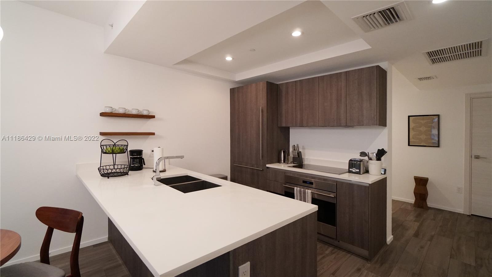 801 S Miami Ave #2506, Miami FL 33130