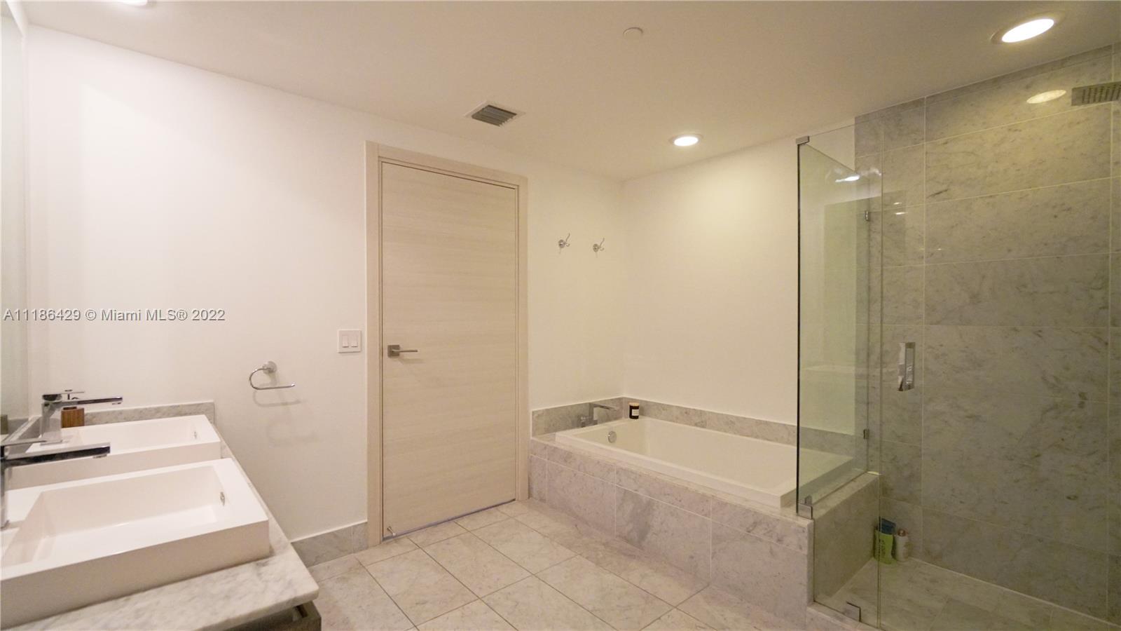 801 S Miami Ave #2506, Miami FL 33130