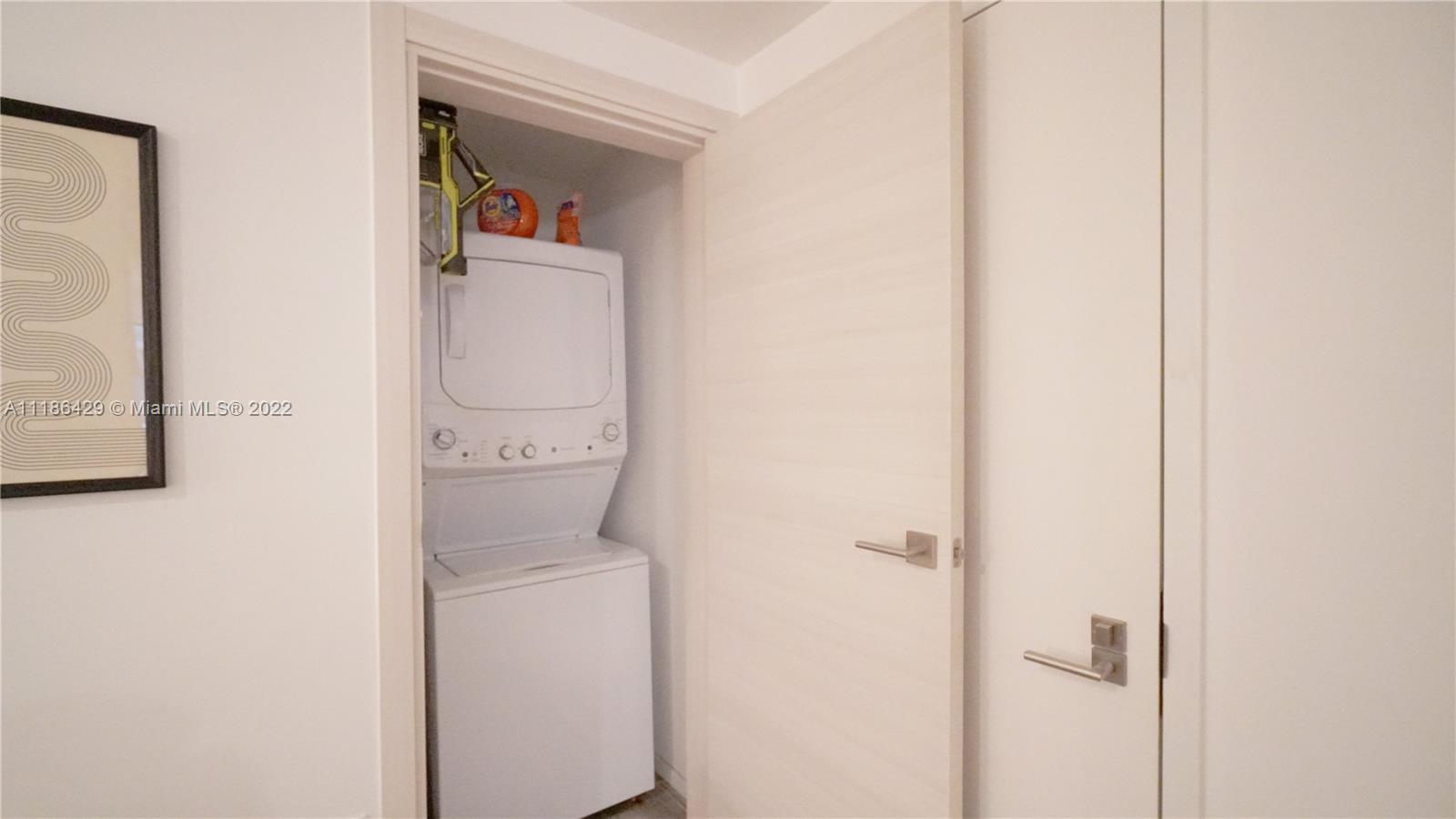 801 S Miami Ave #2506, Miami FL 33130
