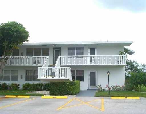 listing main picture