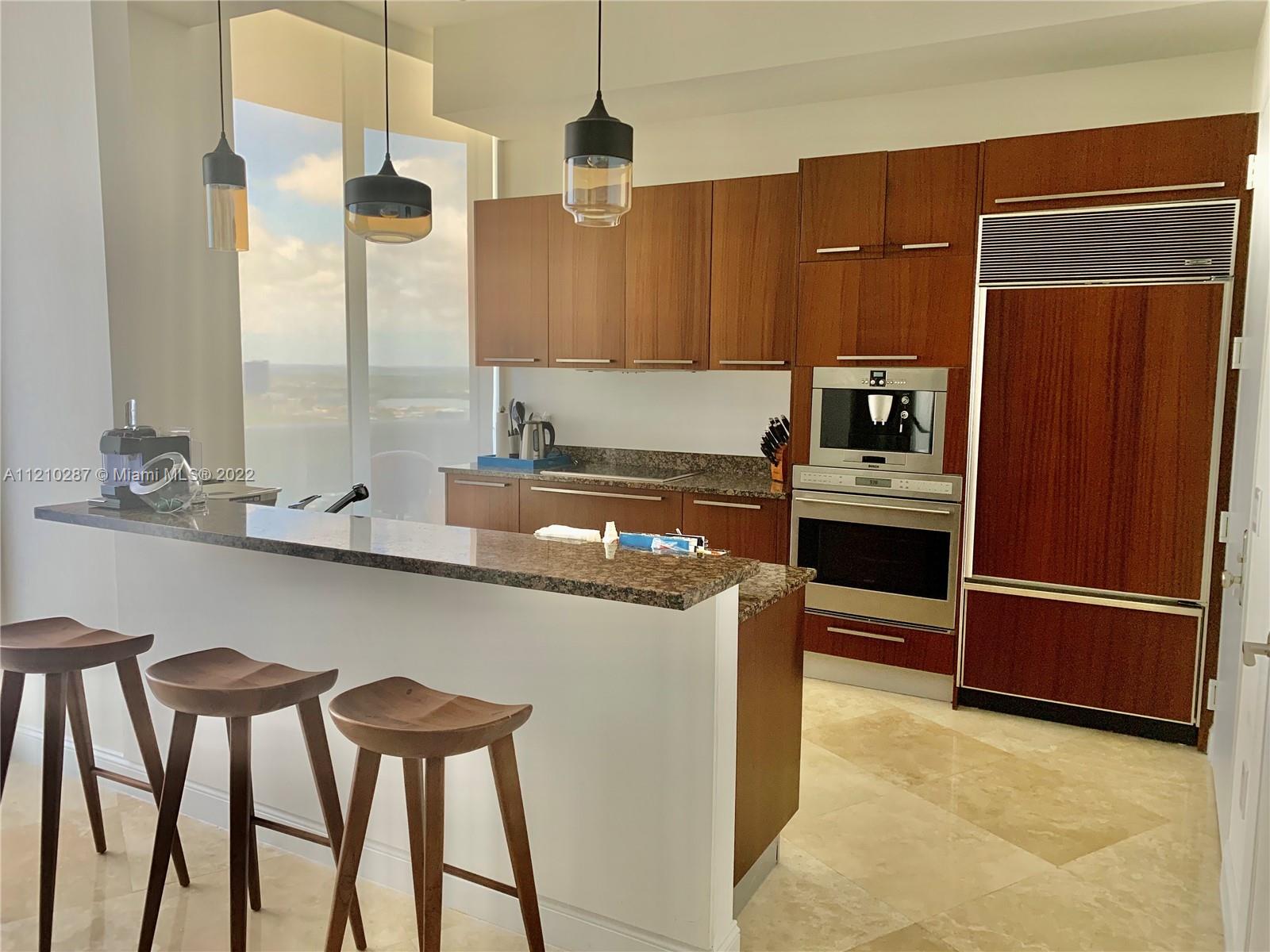 Condo for Sale in Sunny Isles Beach, FL