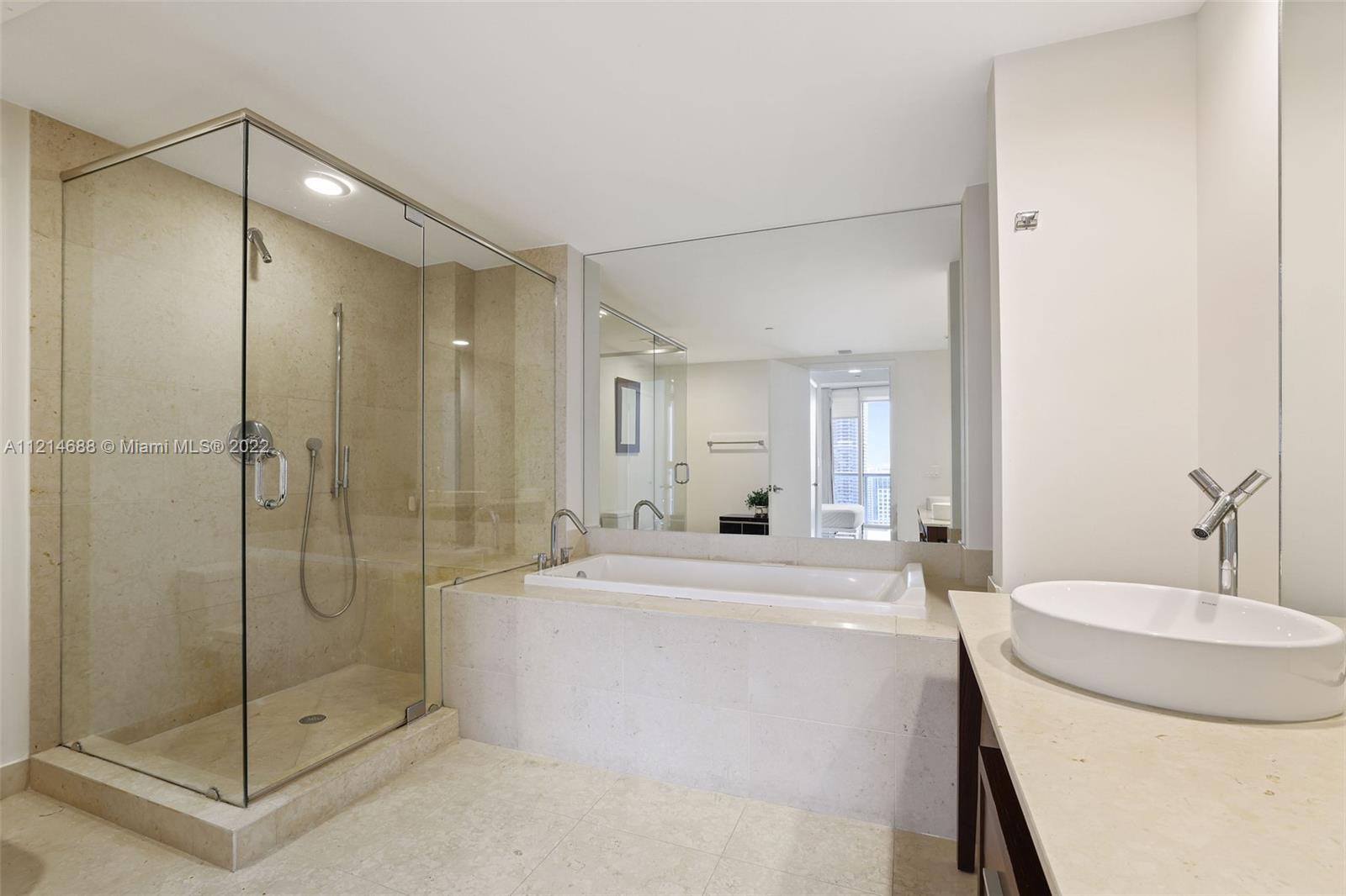 495 Brickell Ave #3903, Miami, Florida image 22