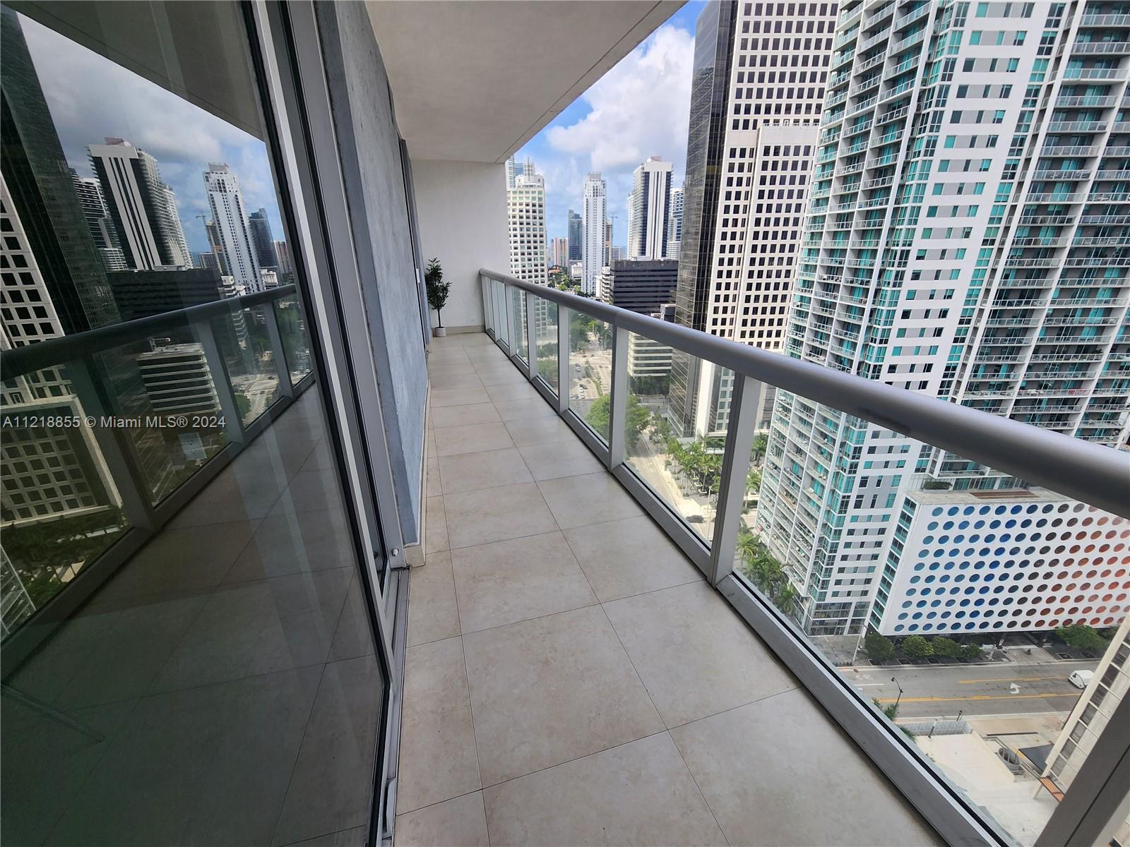 485 Brickell Ave #2504, Miami, Florida image 20