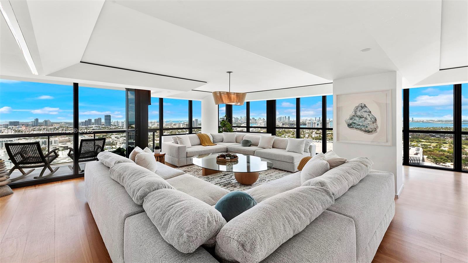 Apartamento para Alugar em Miami Beach, FL