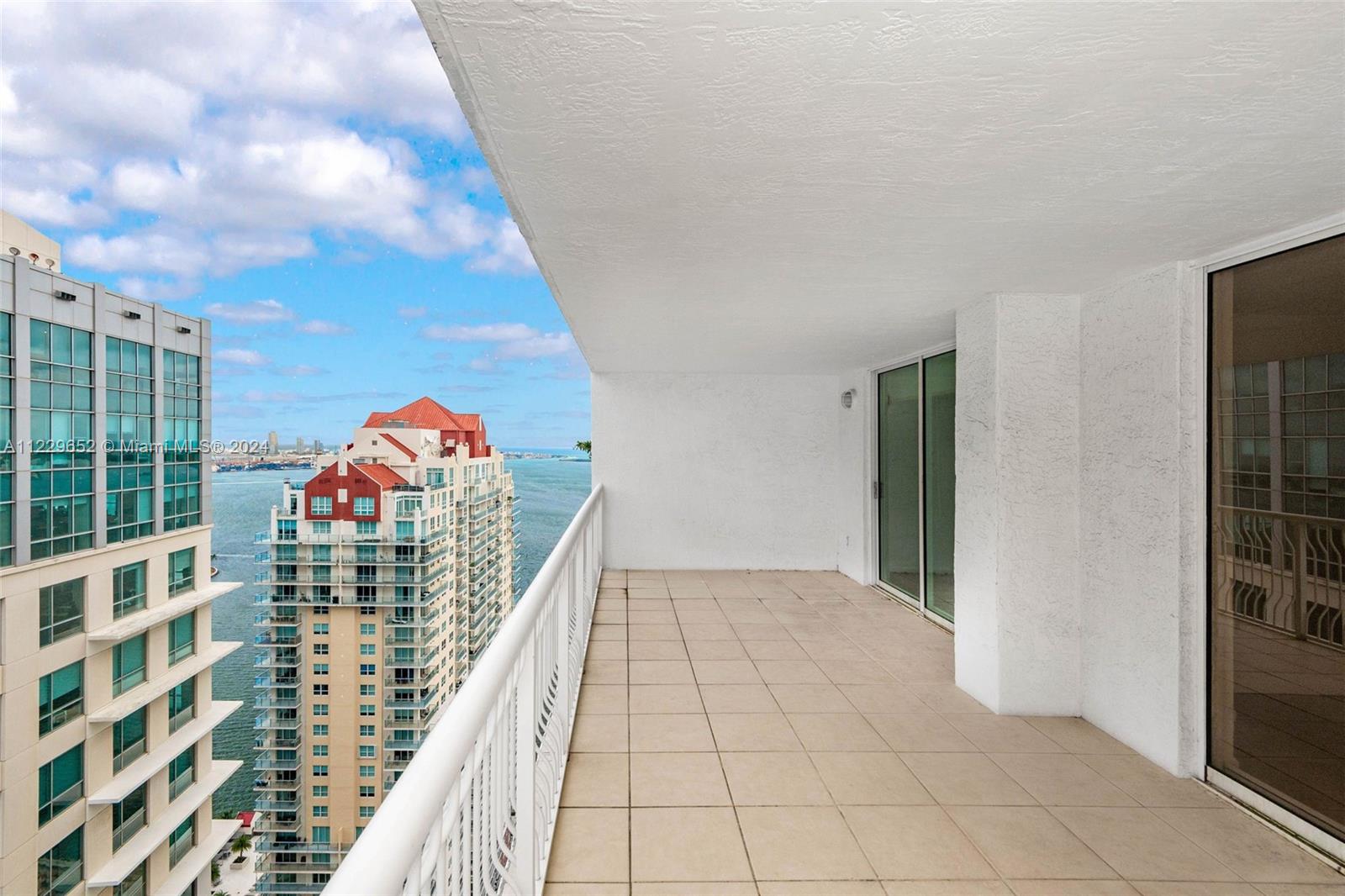 1200 Brickell Bay Dr #4114, Miami, Florida image 4