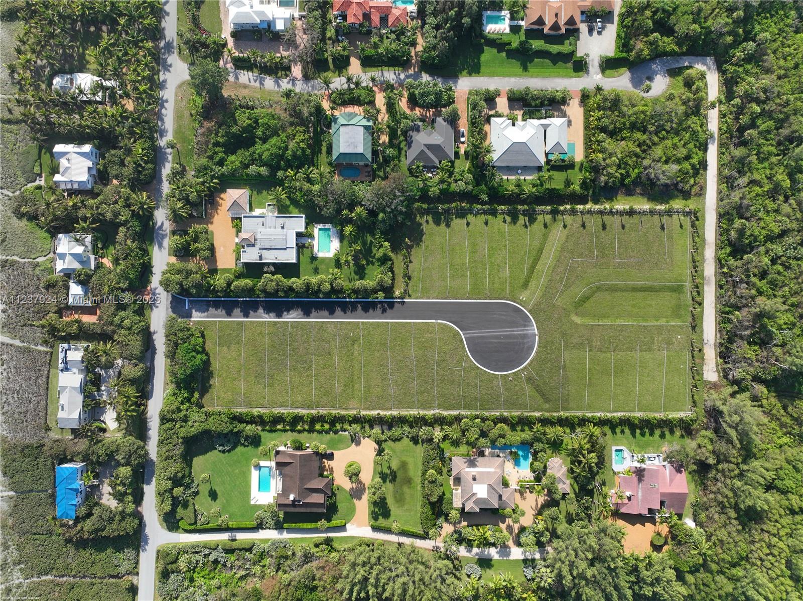 2 Bon Aire Desire Avenue, Jupiter Island, Florida image 10