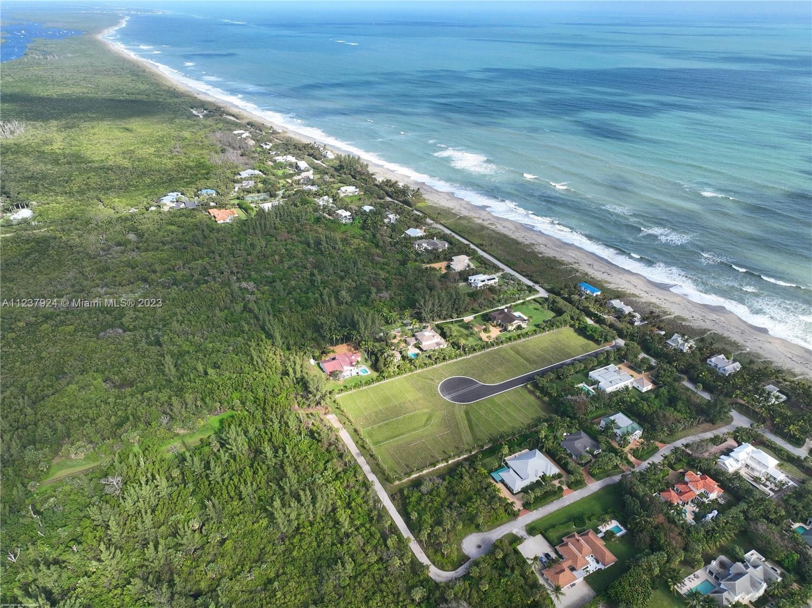 2 Bon Aire Desire Avenue, Jupiter Island, Florida image 15