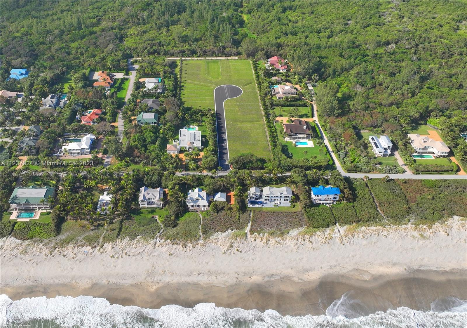 2 Bon Aire Desire Avenue, Jupiter Island, Florida image 3