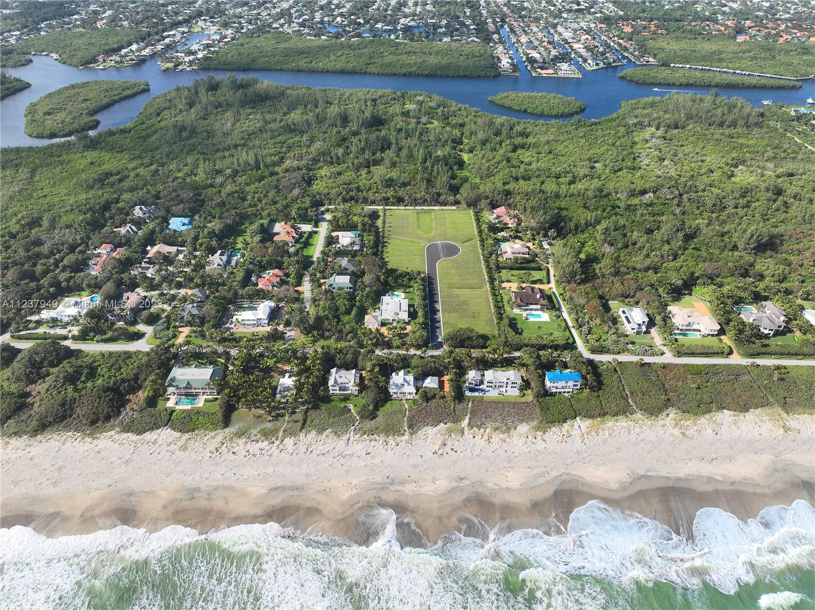 3 Bon Aire Desire Avenue, Jupiter Island, Florida image 2