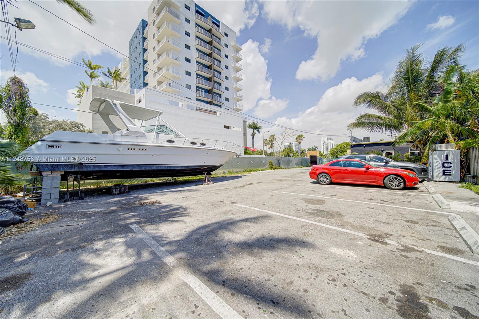 1750 NW 7th St