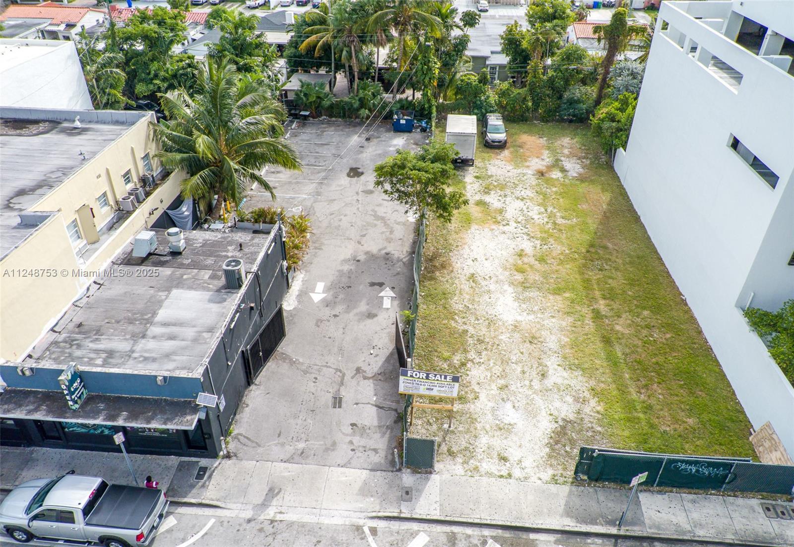 1750 NW 7th St