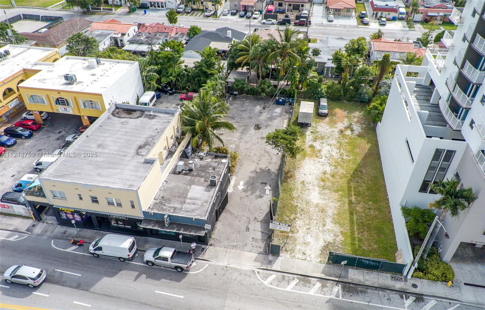 1750 NW 7th St