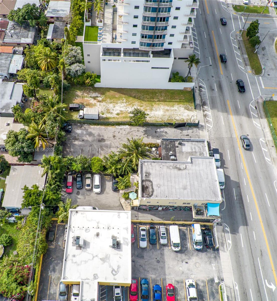 1750 NW 7th St