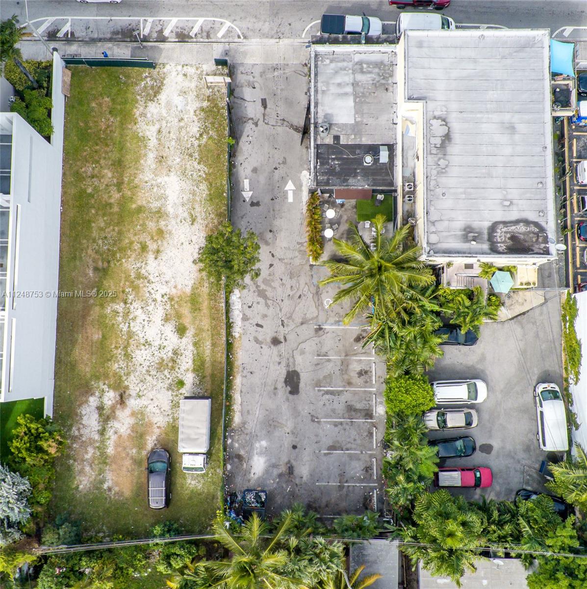 1750 NW 7th St