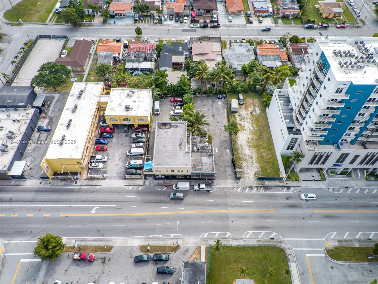 1750 NW 7th St