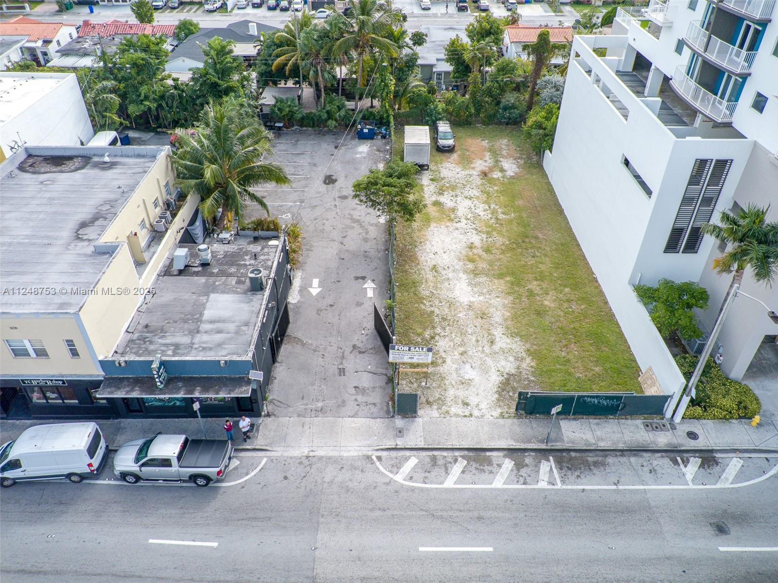 1750 NW 7th St