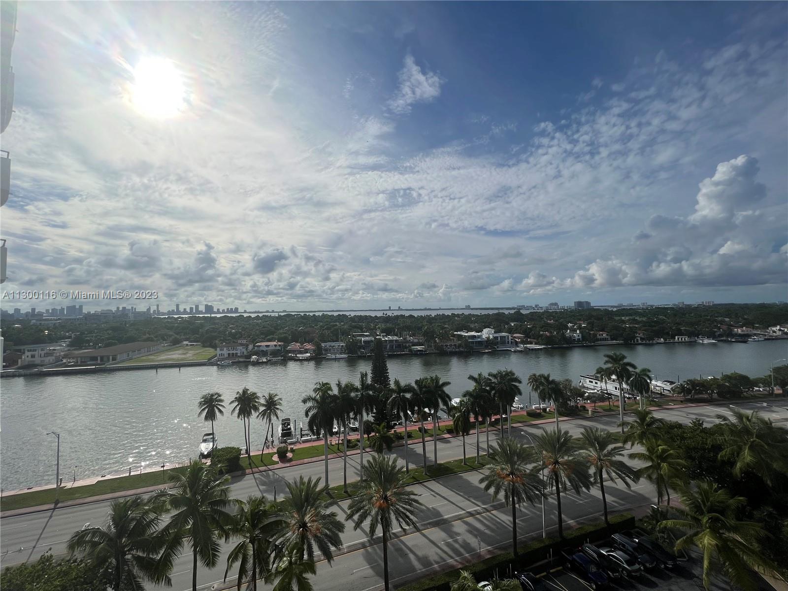 Residential, Miami Beach, Florida image 1