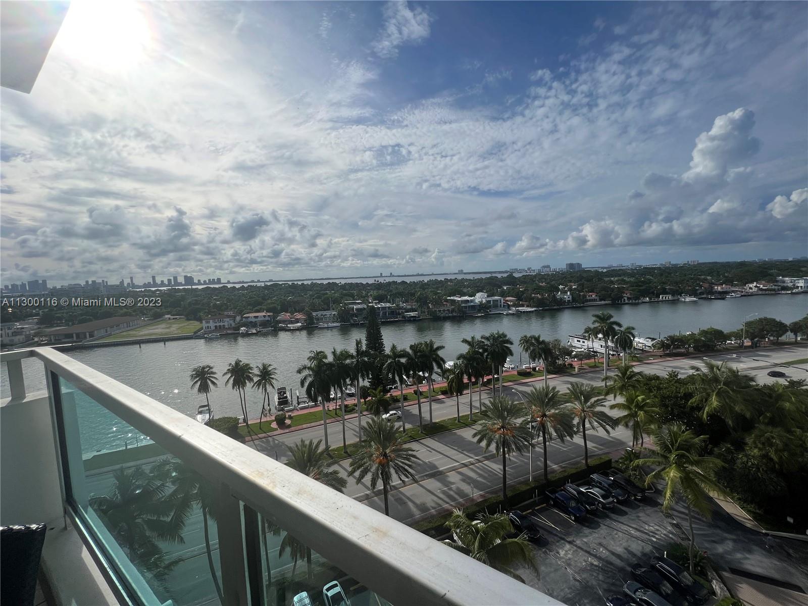 Residential, Miami Beach, Florida image 2