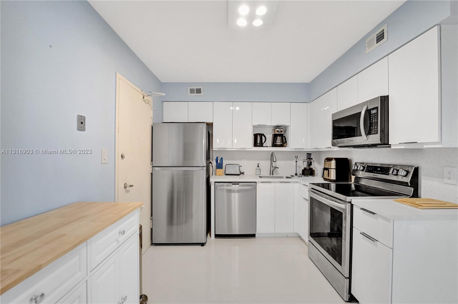 5151 Collins Ave #829, Miami Beach, Florida image 40