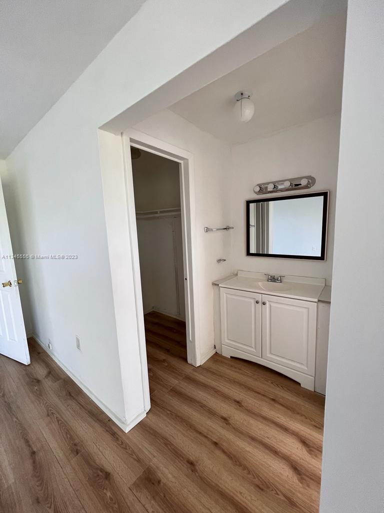 20520 NW 15th Ave #221, Miami Gardens, Florida image 7