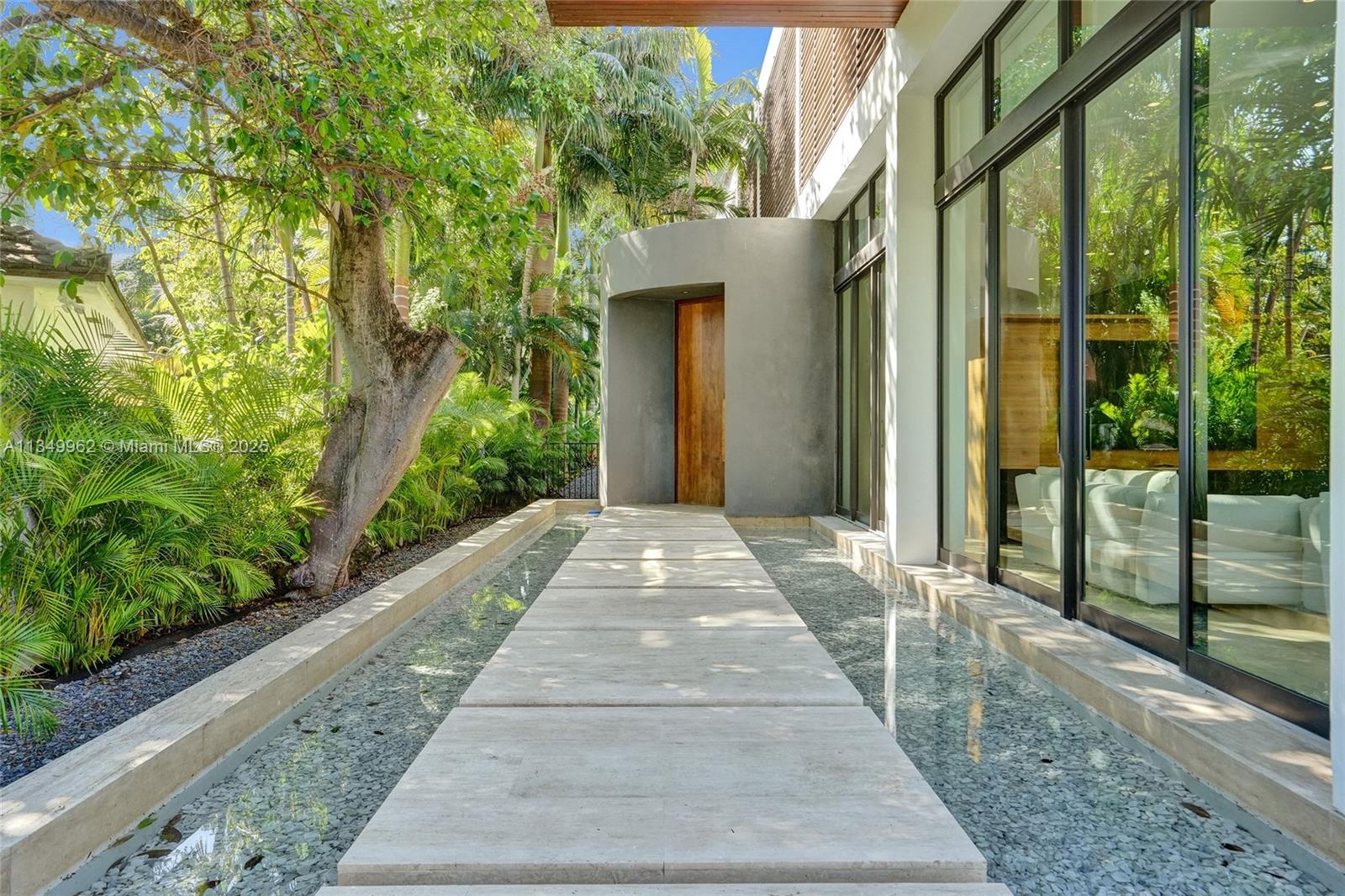 Residential, Golden Beach, Florida image 9